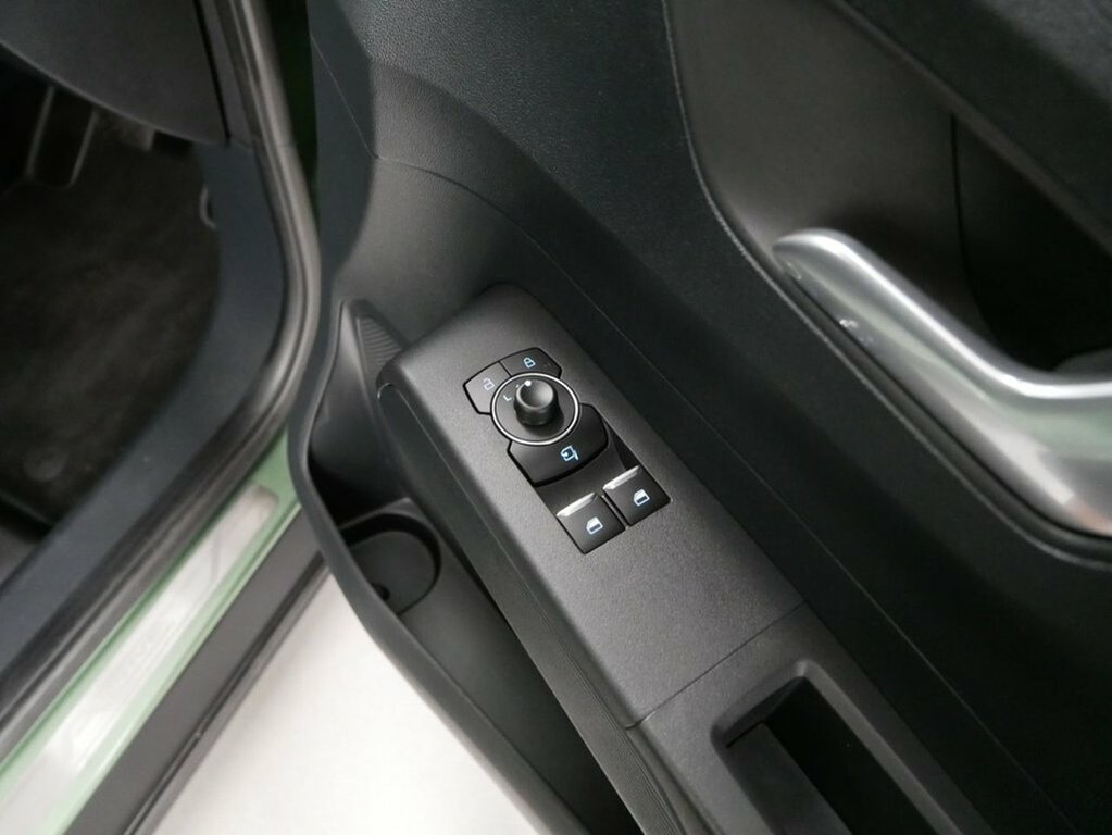 Ford Transit Courier 1.0 Ecoboost Limited Swb Euro 6 Ss Silver #32