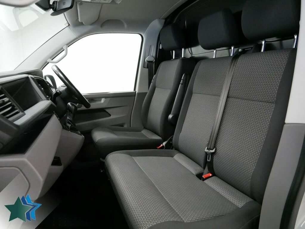 Volkswagen Transporter 2L 2.0 Tdi T28 Highline Panel Van Dsg F Grey #3