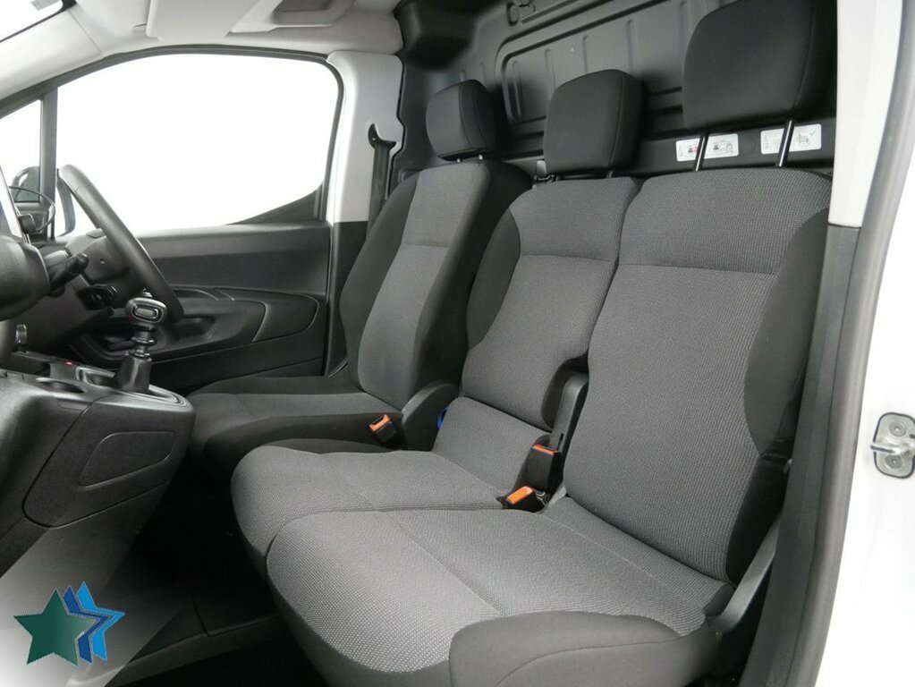 Toyota Proace City 1.5L Bluehdi Icon Short Panel Van Manua YY72VYO White #3