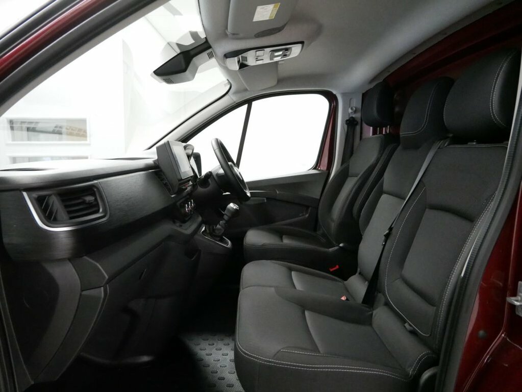 Nissan Primastar 2.0 Dci 30 Tekna White #20