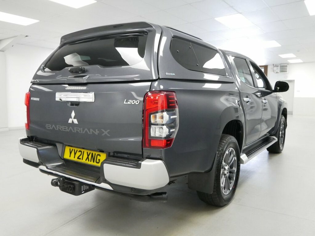 Mitsubishi L200 Di-d Dc Trojan Pickup White #12