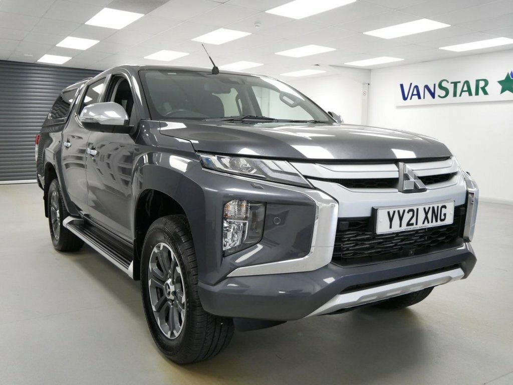 Mitsubishi L200 Di-d Dc Trojan Pickup White #8
