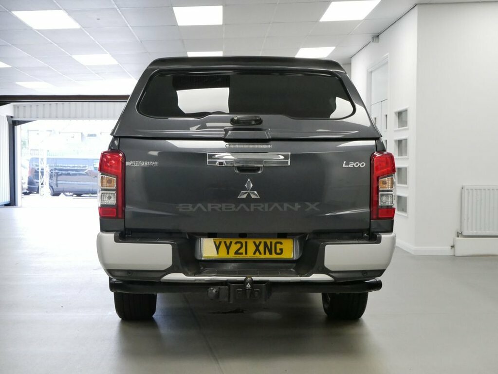 Mitsubishi L200 Di-d Dc Trojan Pickup White #11