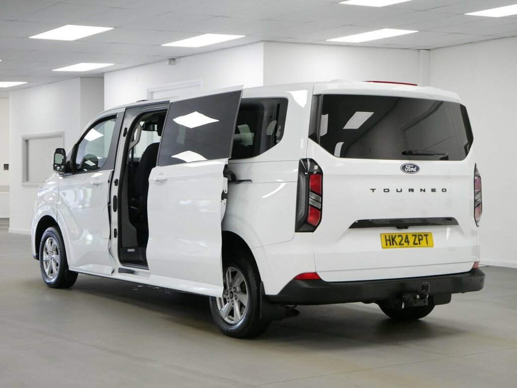 Ford Tourneo Custom L2 Titanium Red #30