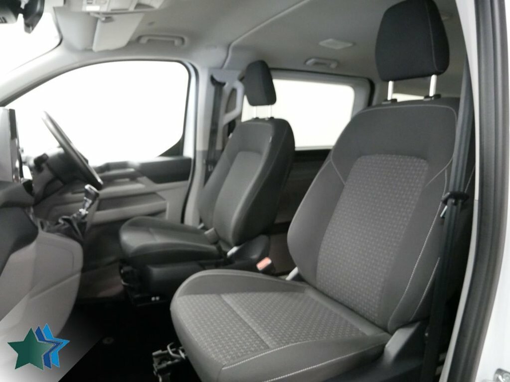 Ford Tourneo Custom L2 Titanium Red #7