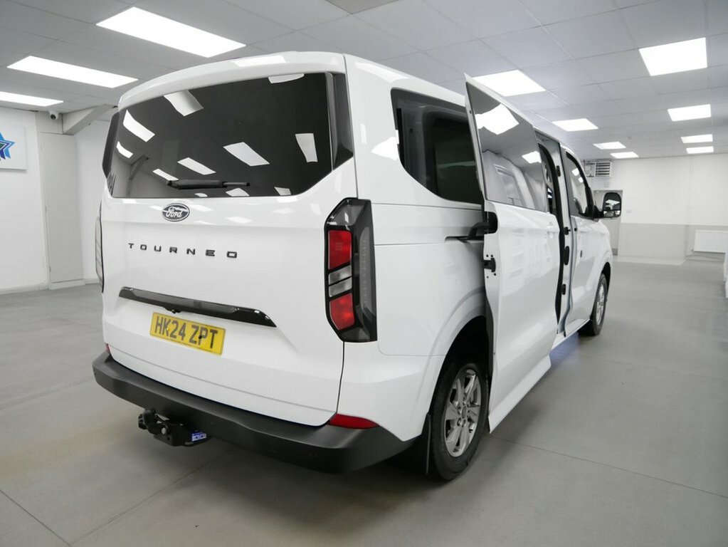 Ford Tourneo Custom L2 Titanium Red #31