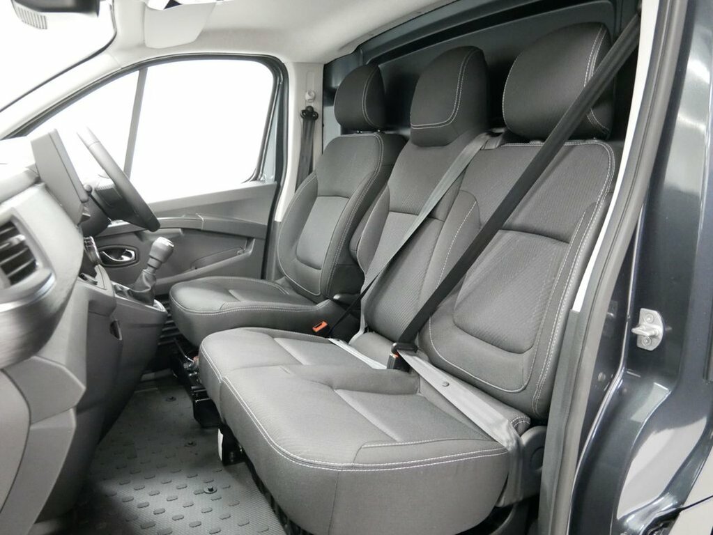 Renault Trafic Mpv Grey #3