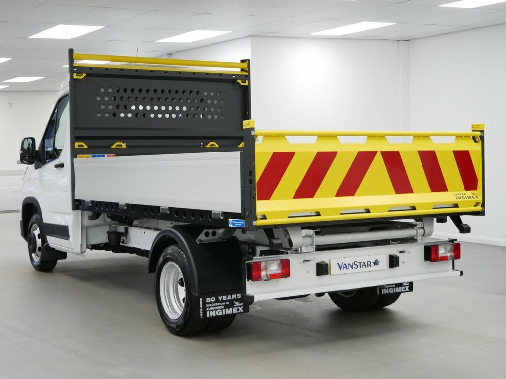 Maxus Deliver 9 2.0 D20 150 High Roof Van White #10