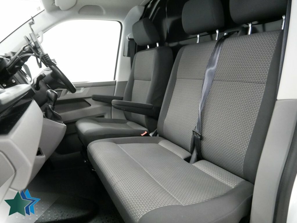 Volkswagen Transporter 2L 2.0 Tdi T28 Highline Panel Van Dsg F White #5