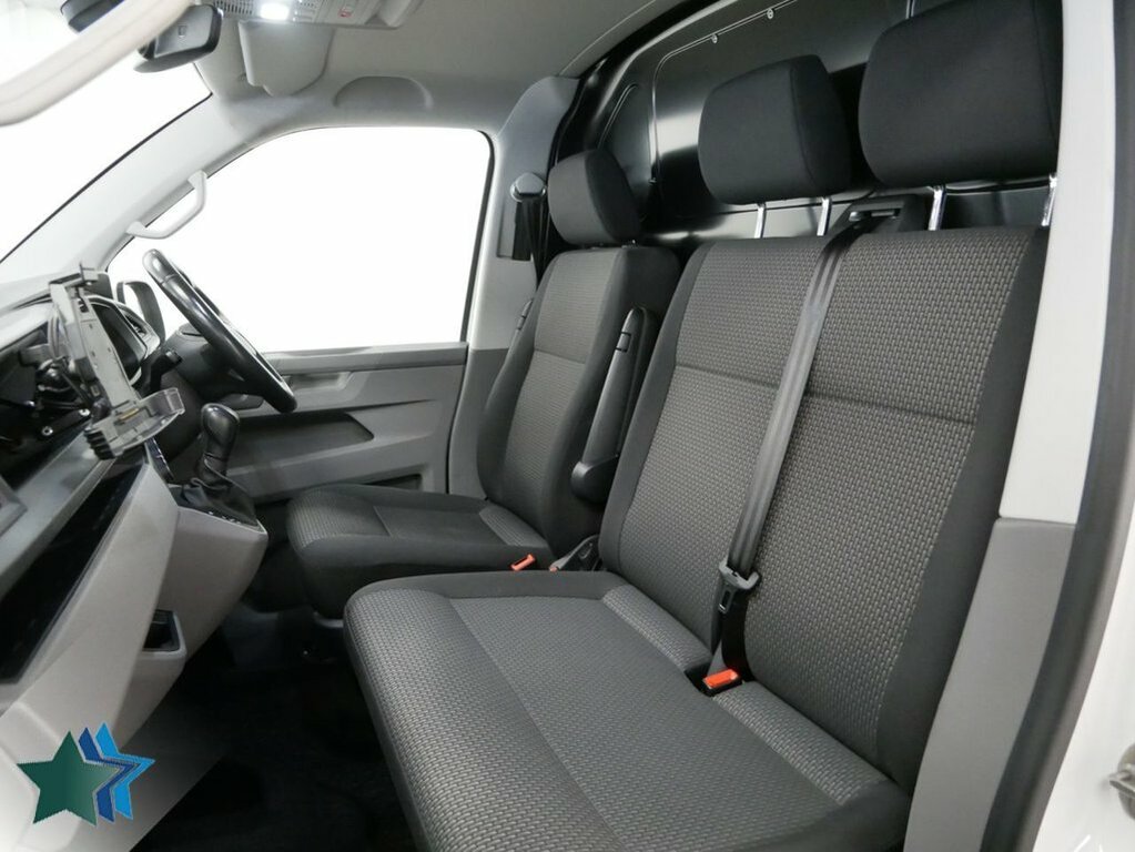 Volkswagen Transporter 2L 2.0 Tdi T28 Highline Panel Van Dsg F White #4