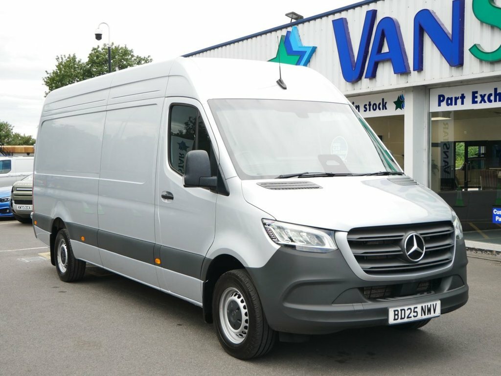 Mercedes-Benz Sprinter Sprinter 3.5T H1 Progressive Van 9G-tronic White #8