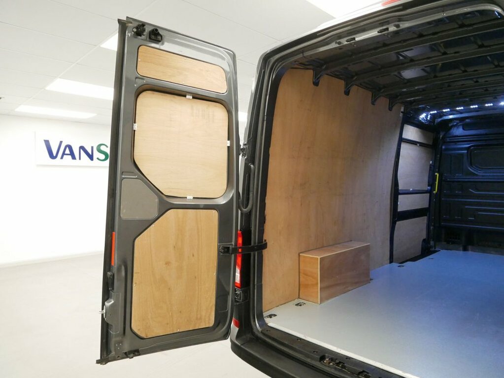 Volkswagen Crafter 2.0 Tdi Cr35 Trendline Panel Van White #25