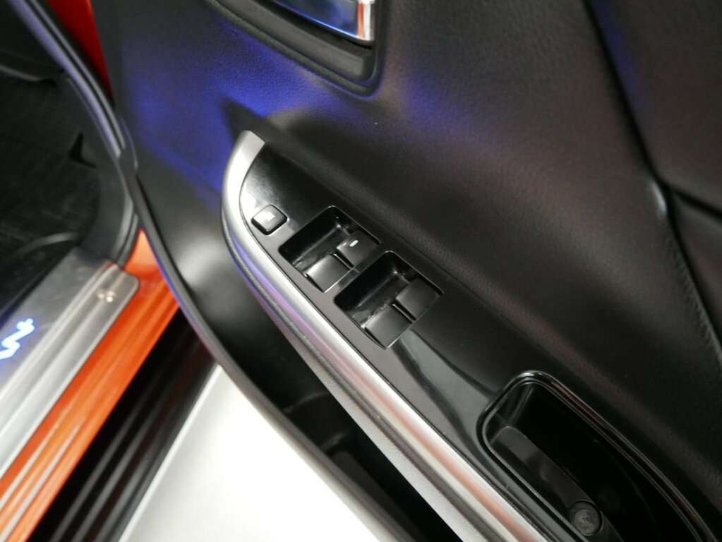 Mitsubishi L200 D-cab Di-d 150 Barbarian X 4Wd Blue #35