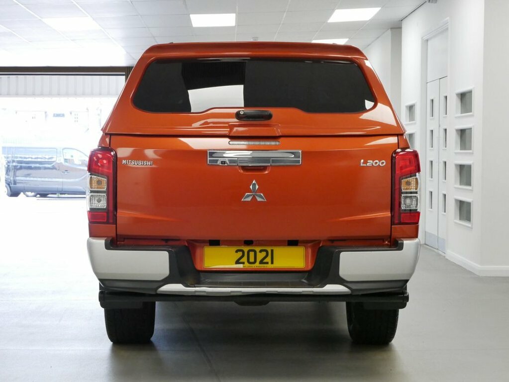 Mitsubishi L200 D-cab Di-d 150 Barbarian X 4Wd Blue #10