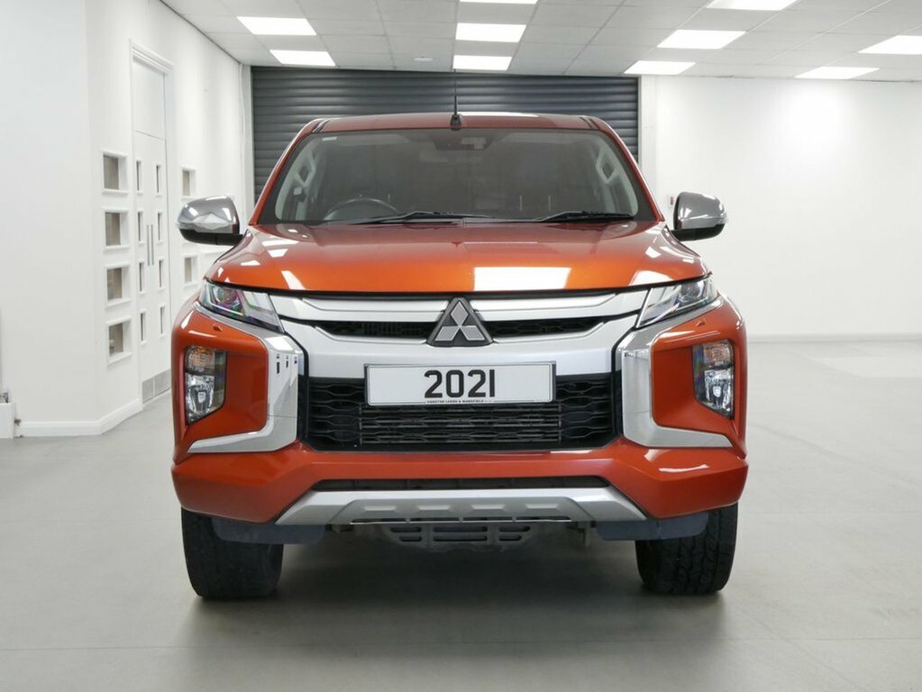 Mitsubishi L200 D-cab Di-d 150 Barbarian X 4Wd Blue #8