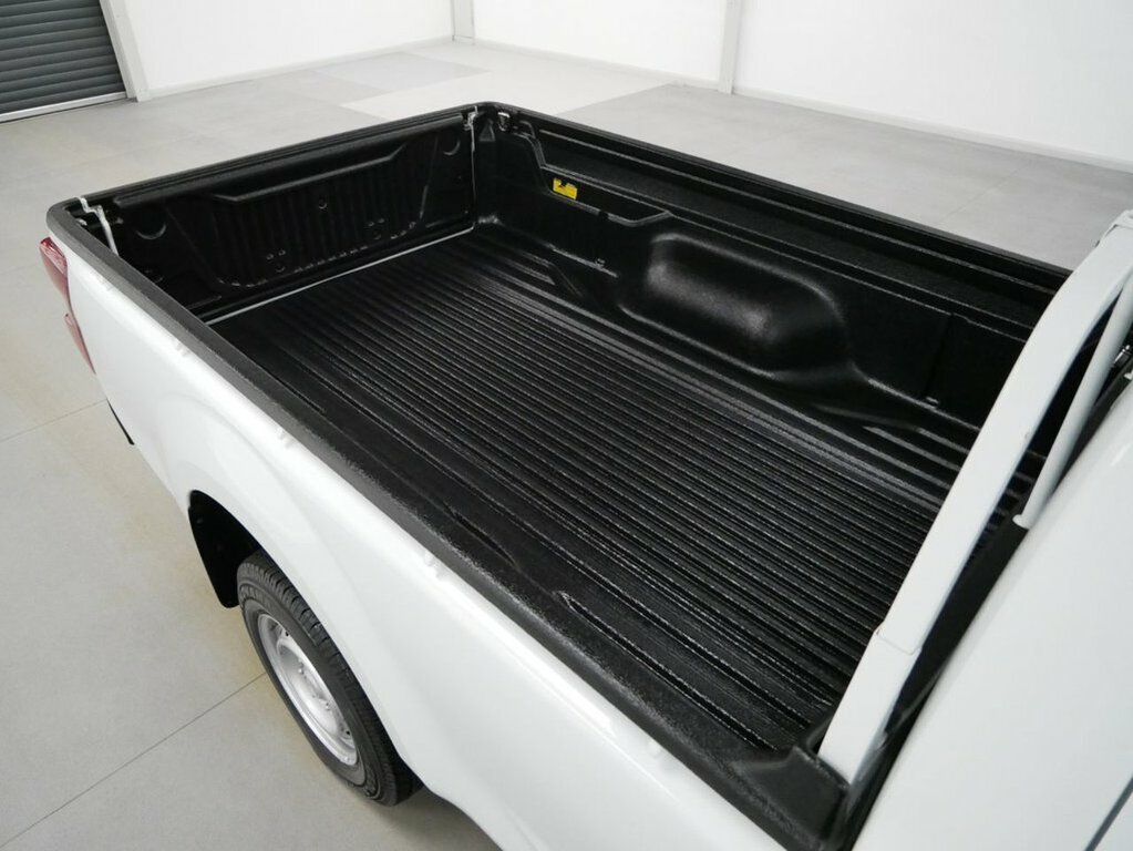 Isuzu D-Max 1.9L Td Utility Diff Lock Pickup White #4