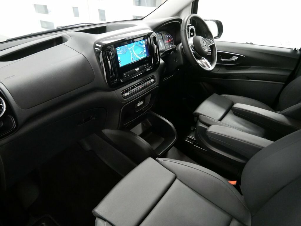 Mercedes-Benz Vito Pro Black #25