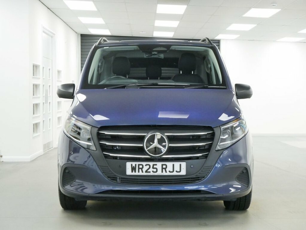 Mercedes-Benz Vito Pro Black #9