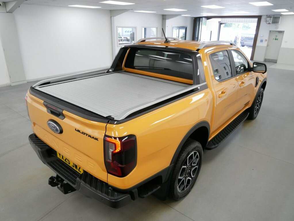 Ford Ranger 3L 3.0 Td V6 Ecoblue Wildtrak Pickup Double Cab YX25JWZ Orange #2