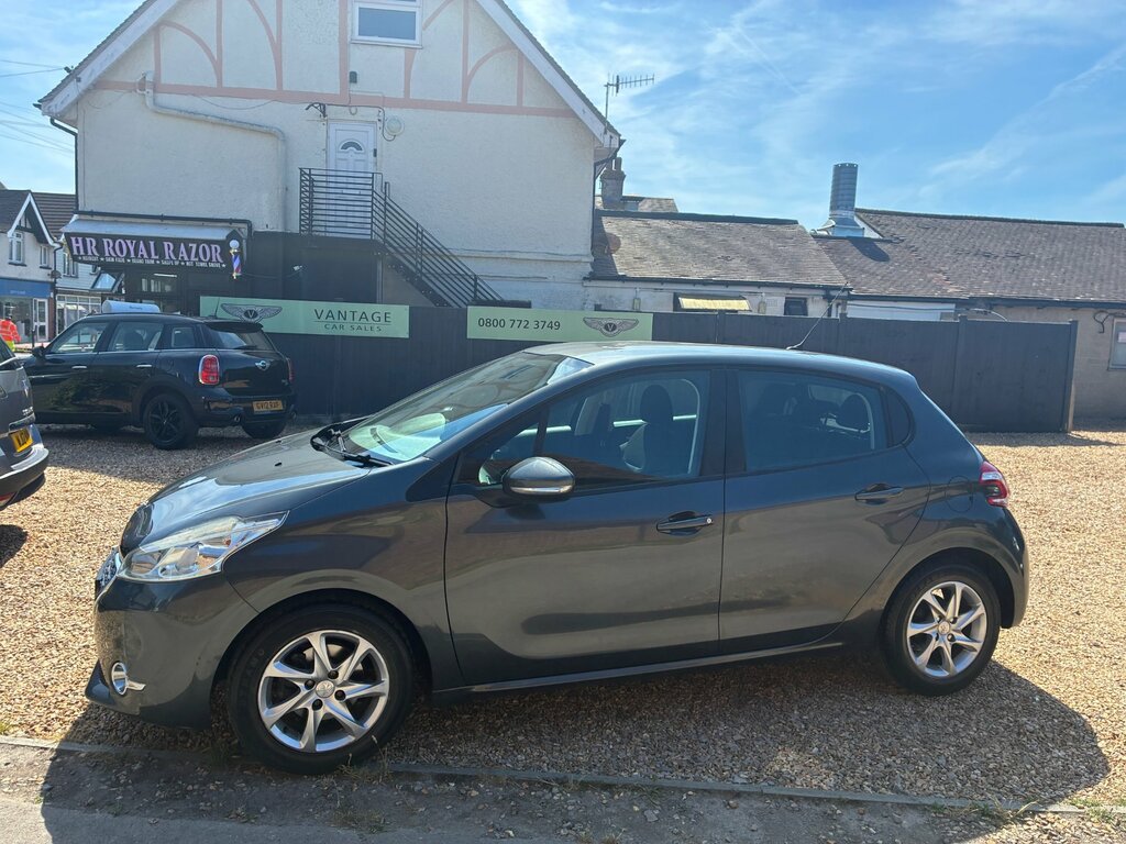 Peugeot 208 1.2 Vti Puretech Active Hatchback Manua Grey #5