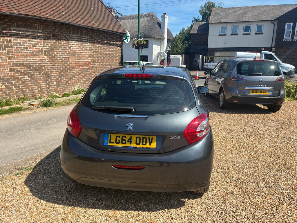 Peugeot 208 1.2 Vti Puretech Active Hatchback Manua Grey #3