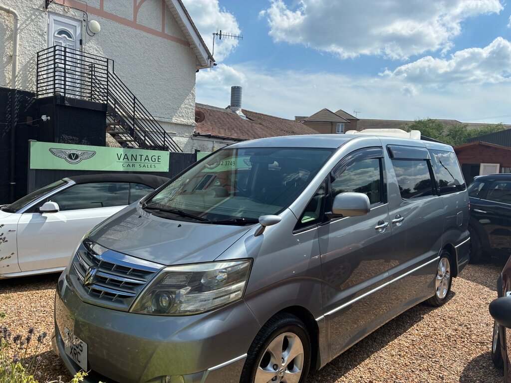 Toyota Alphard 8 Seater Se Grey #2