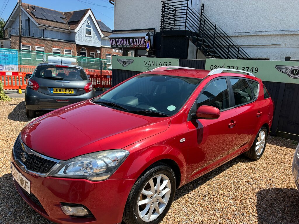 Kia Ceed 1.6 Crdi Ecodynamics 2 Sports Wagon Man Red #2