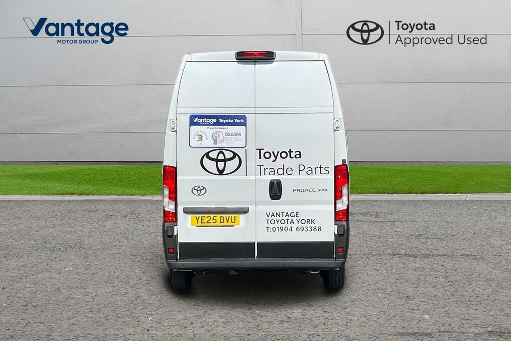 Toyota PROACE 2.2 Bluehdi 35 Icon Long Panel Van L3 H3 Euro 6 S White #4