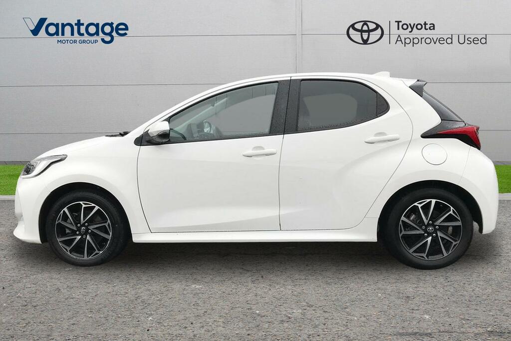 Toyota Yaris 1.5 Vvt-h Design E-cvt Euro 6 Ss PJ73OKU White #6