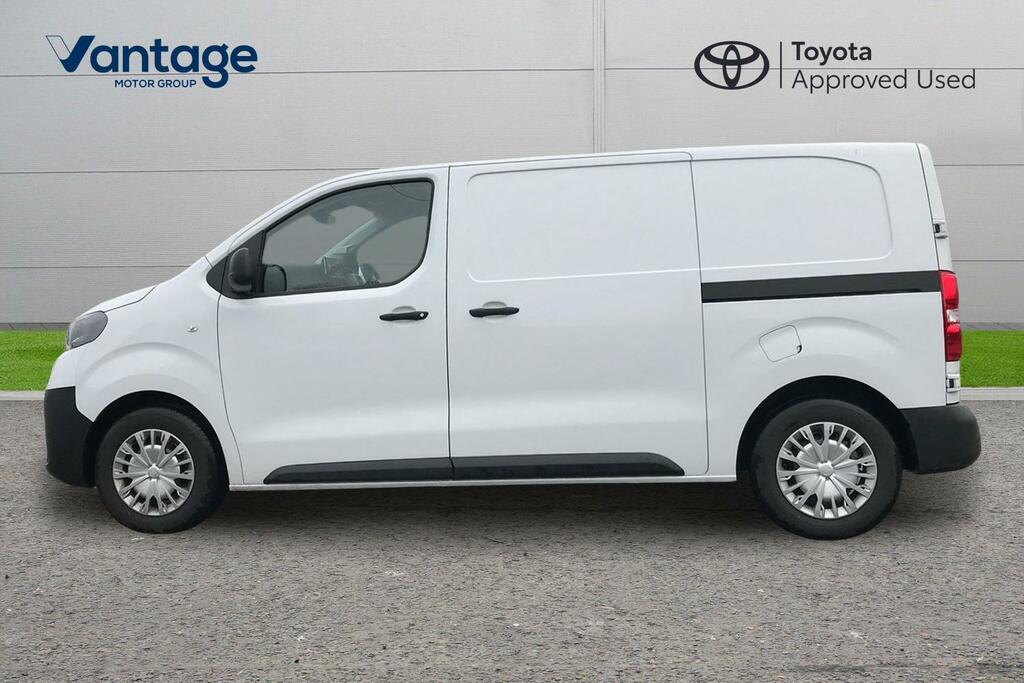 Toyota PROACE 1.5D Icon Medium Panel Van 6Dr Mwb E PJ75XJV White #6