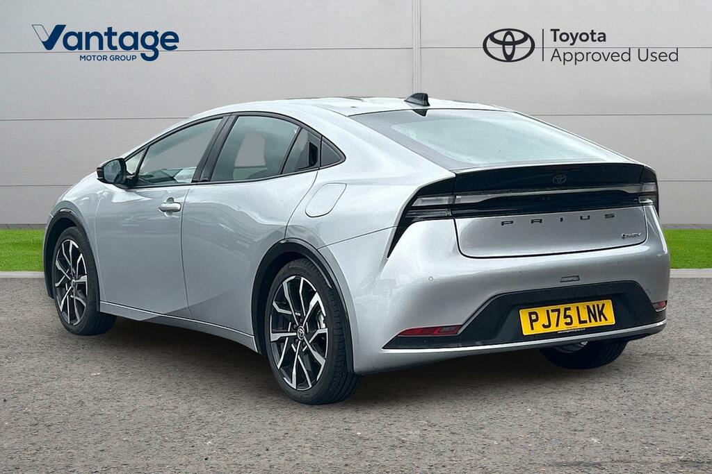 Toyota Prius 2.0 13.6Kwh Excel Cvt Euro 6 Ss PJ75LNK Silver #4