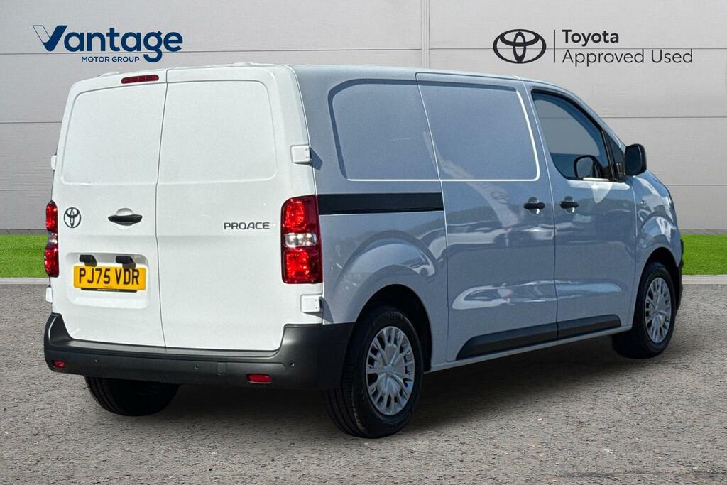 Toyota PROACE 1.5D Icon Medium Panel Van Mwb Euro 6 Ss 6Dr PJ75VDR White #2