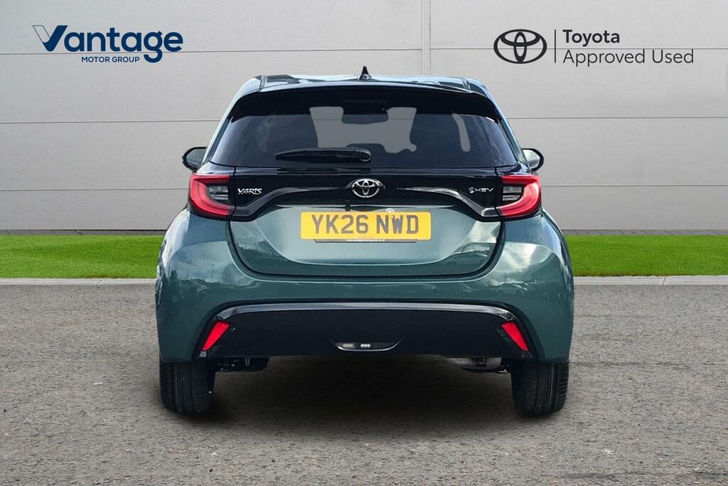 Toyota Yaris 1.5 Vvt-h Excel E-cvt Euro 6 Ss YK26NWD Green #4