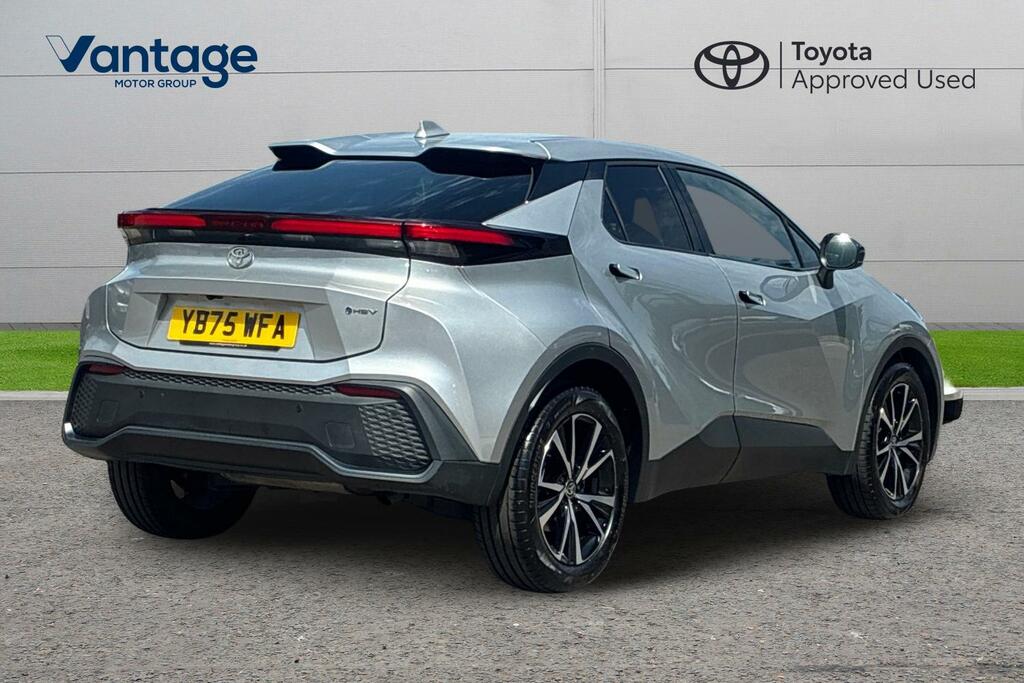 Toyota C-Hr 1.8 Vvt-h Design Cvt Euro 6 Ss YB75WFA Silver #2