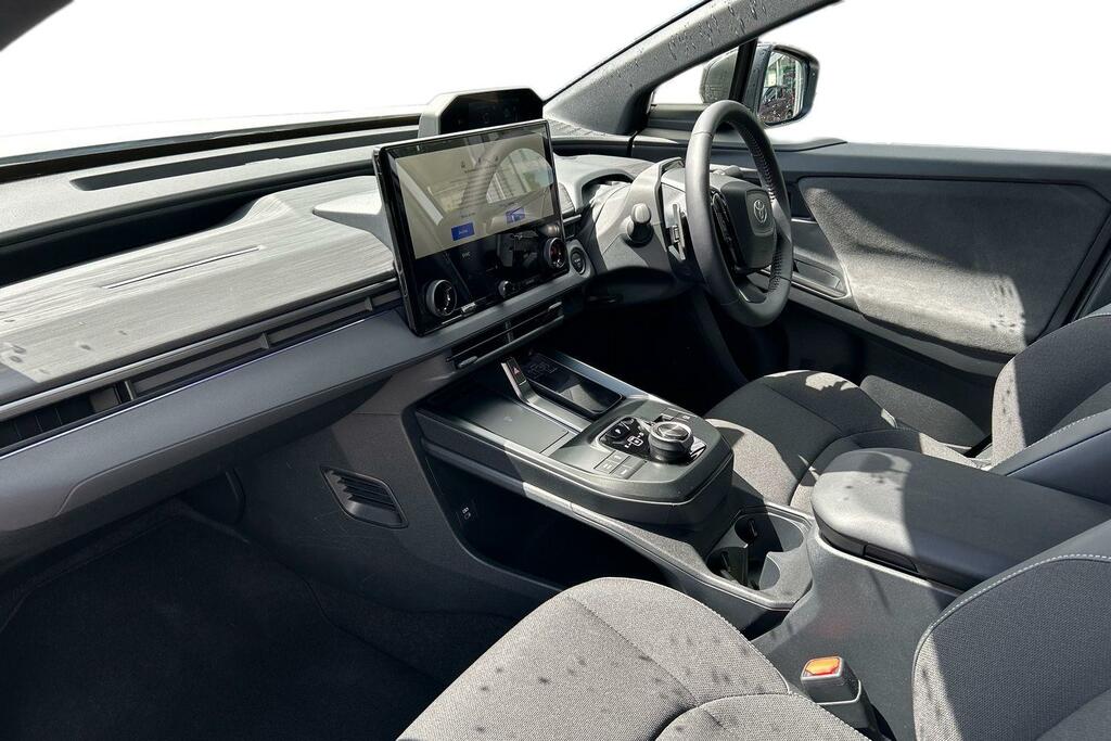 Toyota C-Hr 77Kwh Design Suv 224 Ps PK26MYY #5
