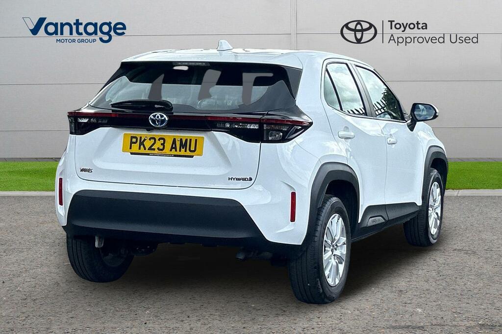 Toyota Yaris Cross 1.5 Vvt-h Icon E-cvt Euro 6 Ss PK23AMU White #2