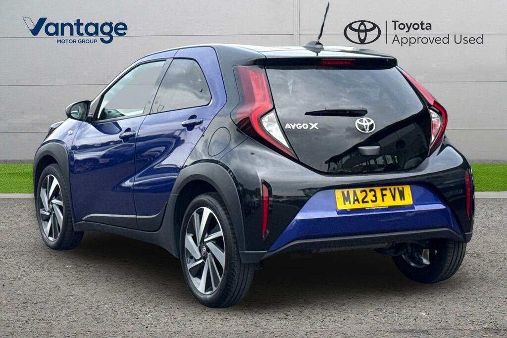 Toyota Aygo X 1.0 Vvt-i Edge Euro 6 Ss MA23FVW Blue #4