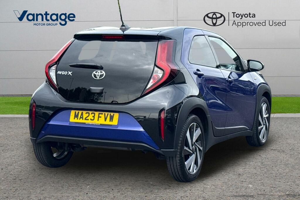 Toyota Aygo X 1.0 Vvt-i Edge Euro 6 Ss MA23FVW Blue #2