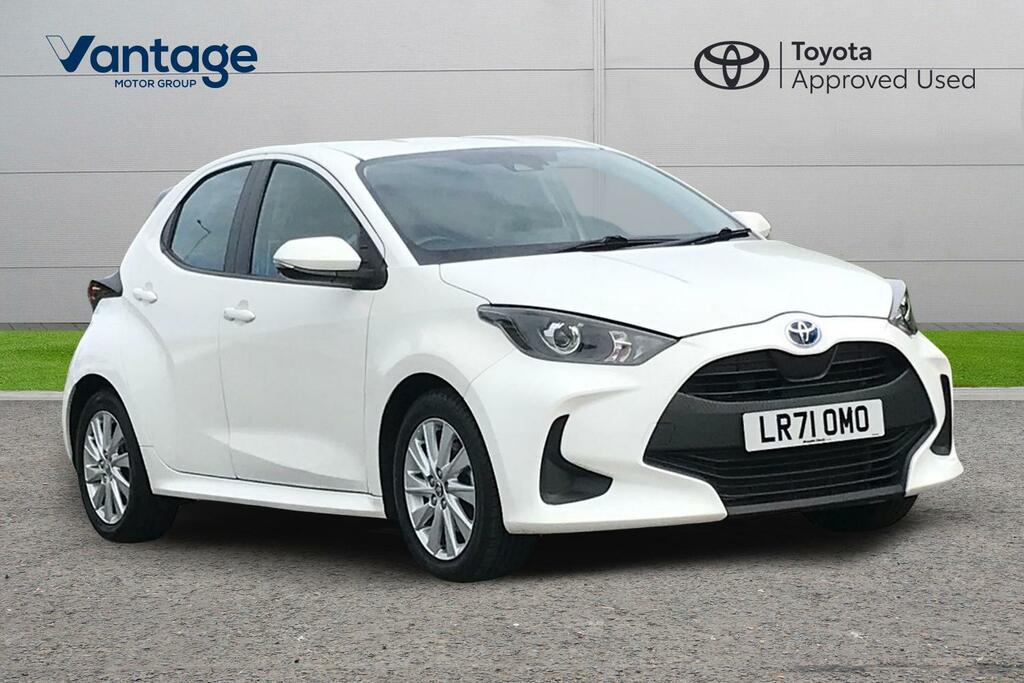 Toyota Yaris 1.5 Vvt-h Icon E-cvt Euro 6 Ss White
