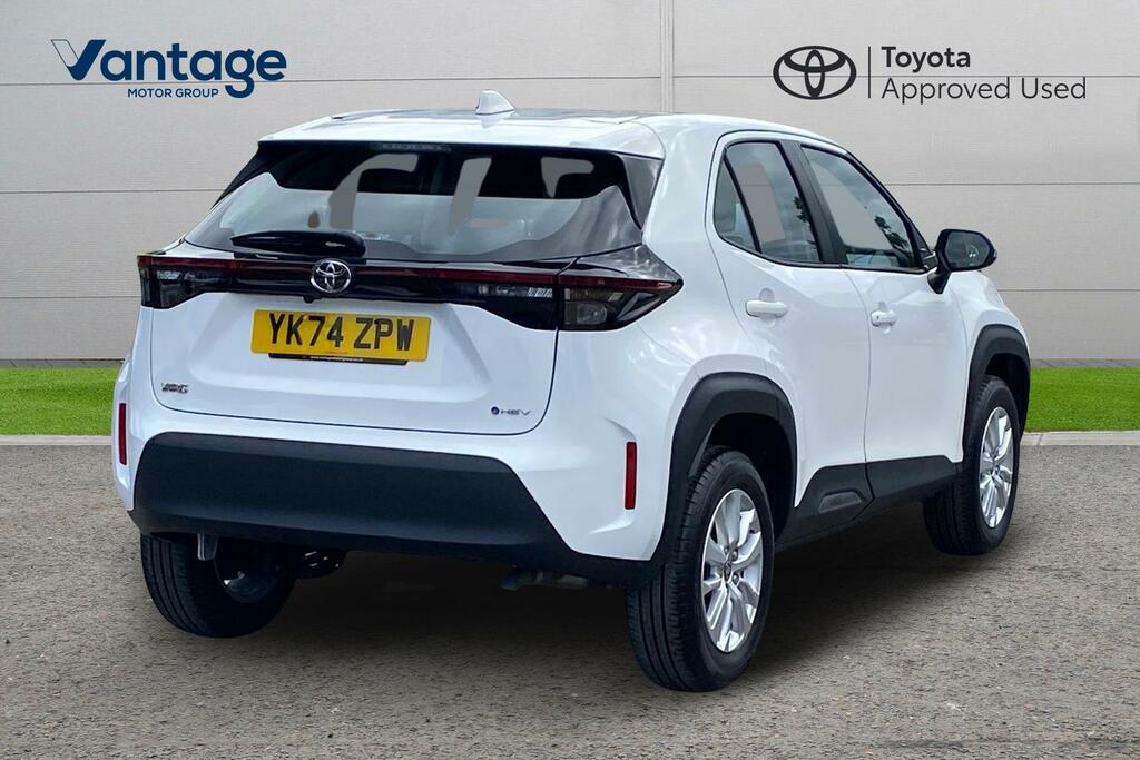 Toyota Yaris Cross 1.5 Vvt-h Icon E-cvt Euro 6 Ss YK74ZPW White #2