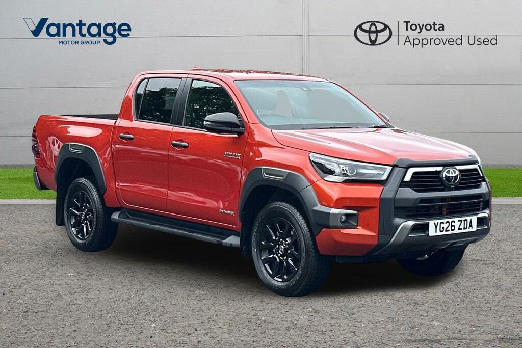 Toyota HILUX 2.8 D-4d-h Invincible X 4Wd Euro 6 Orange