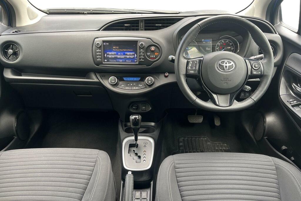 Toyota Yaris 1.5 Vvt-h Design Hatchback Hybrid E-cvt YG67SUY Blue #6