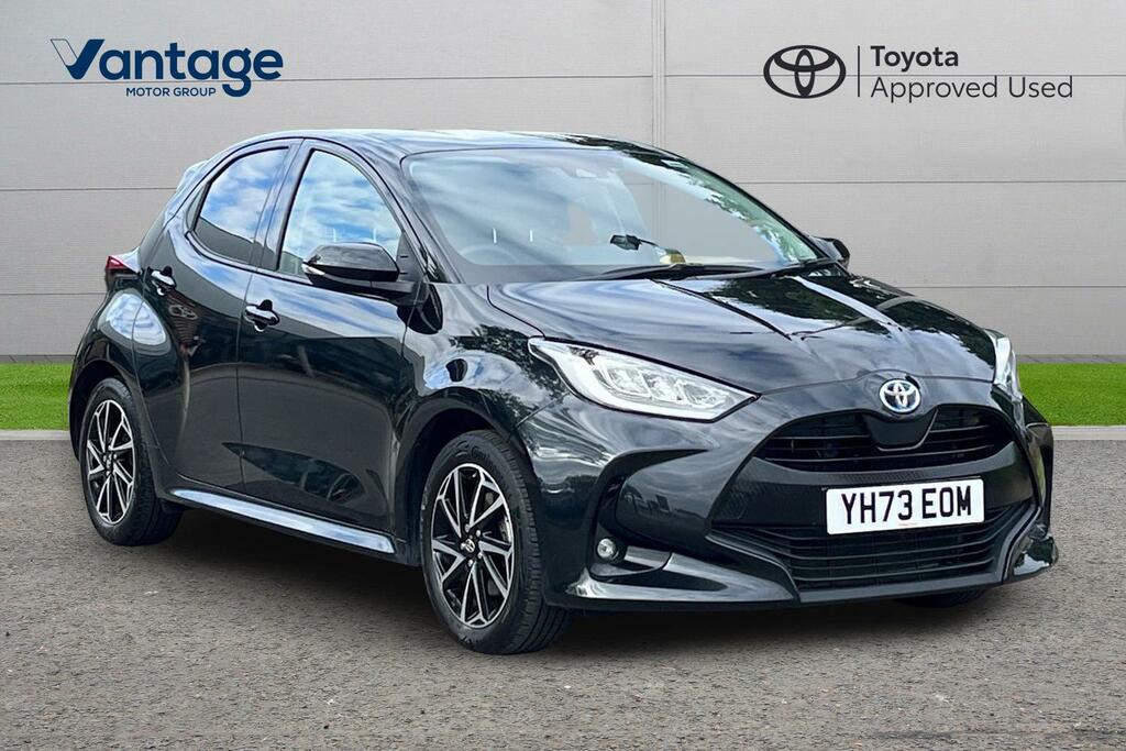 Toyota Yaris 1.5 Vvt-h Design Hatchback Hybrid E-cvt Black
