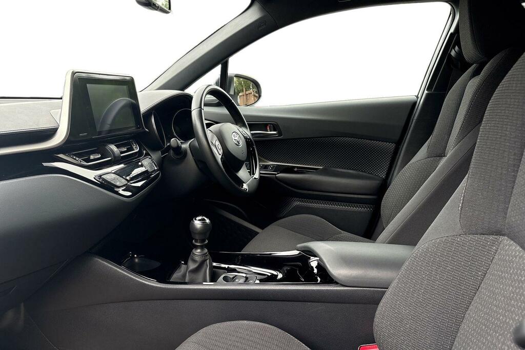 Toyota C-Hr 1.2 Vvt-i Dynamic Euro 6 Ss PF19XTO Silver #5