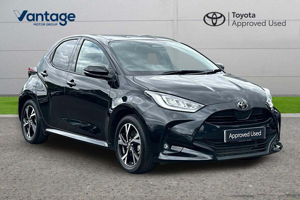 Toyota Yaris 1.5 Vvt-h Design E-cvt Euro 6 Ss Black