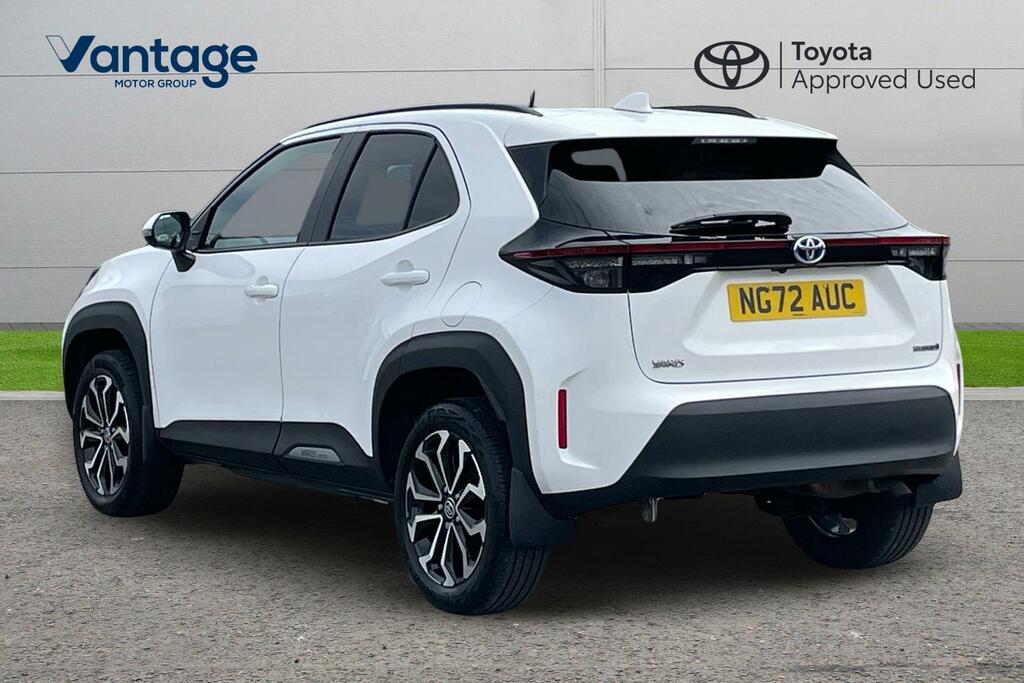 Toyota Yaris Cross 1.5 Vvt-h Design E-cvt Euro 6 Ss NG72AUC White #4