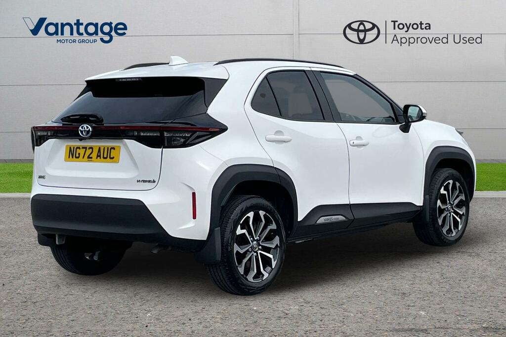 Toyota Yaris Cross 1.5 Vvt-h Design E-cvt Euro 6 Ss NG72AUC White #2
