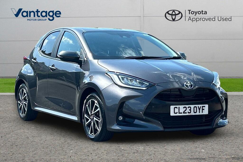 Toyota Yaris 1.5 Vvt-h Design E-cvt Euro 6 Ss Grey