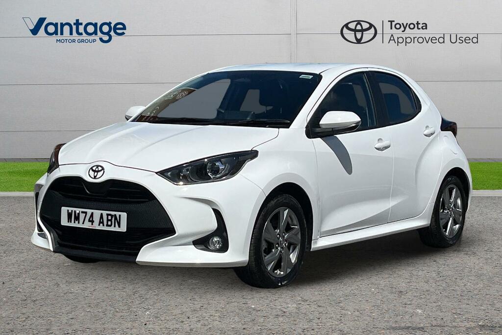 Toyota Yaris 1.5 Vvt-h Icon Hatchback Hybrid E-cvt E WM74ABN White #3