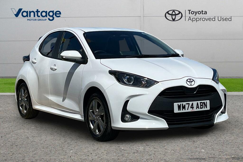 Toyota Yaris 1.5 Vvt-h Icon Hatchback Hybrid E-cvt E White